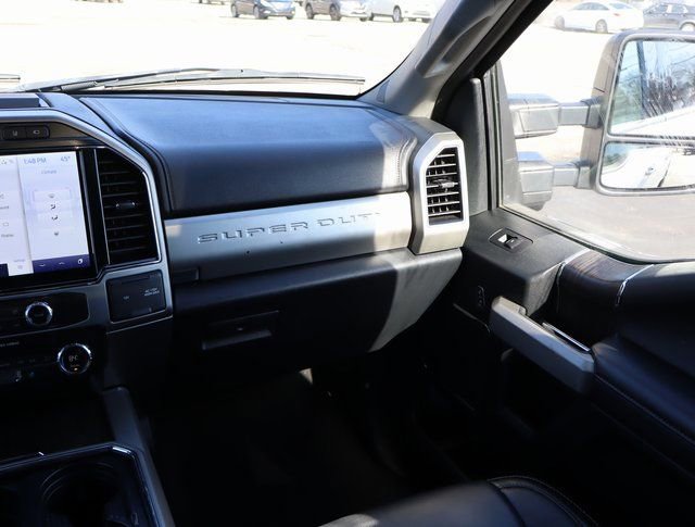 Used 2022 Ford F250 Platinum image 18