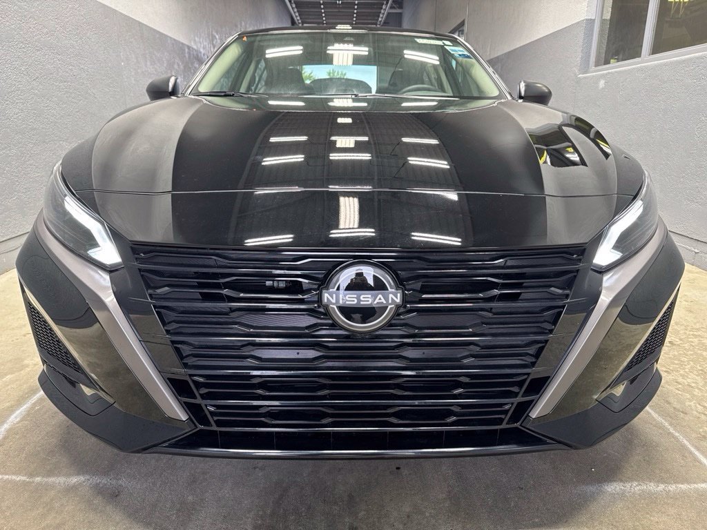 New 2026 Nissan Altima 2.5 SV FWD image 5