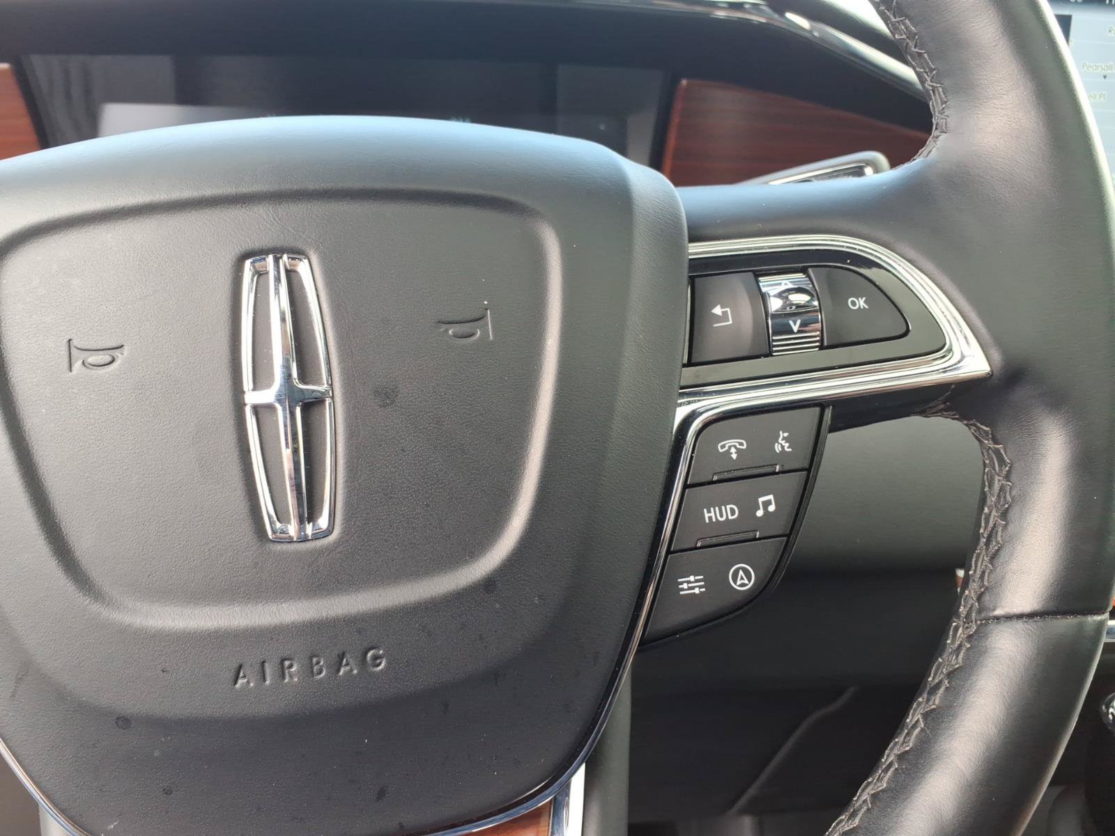 Used 2022 Lincoln Navigator Reserve AWD/4WD image 27