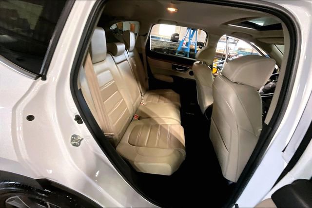 Used 2020 Honda CR-V Touring image 28
