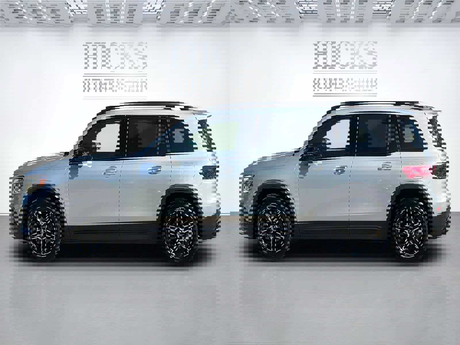 Certified 2023 Mercedes-Benz GLB 250 image 8