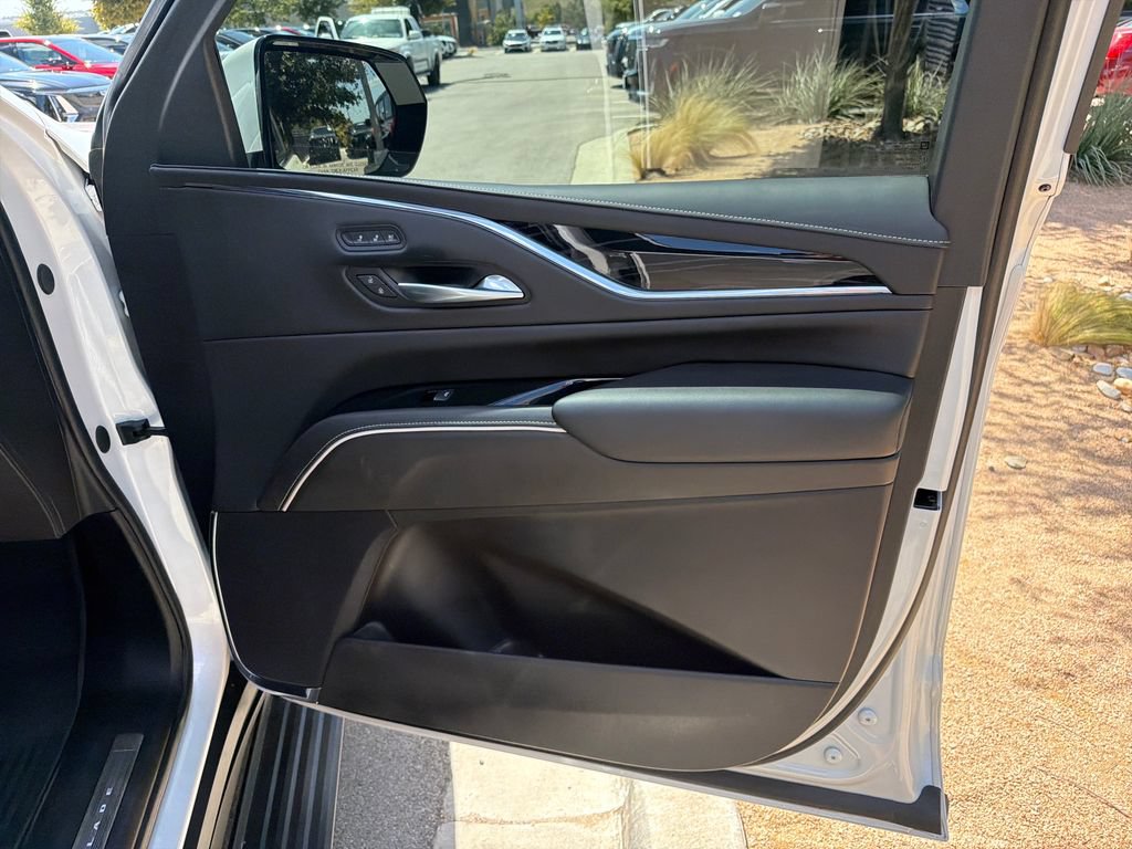 Used 2024 Cadillac Escalade V w/ LPO, Floor Liner Package AWD/4WD image 37