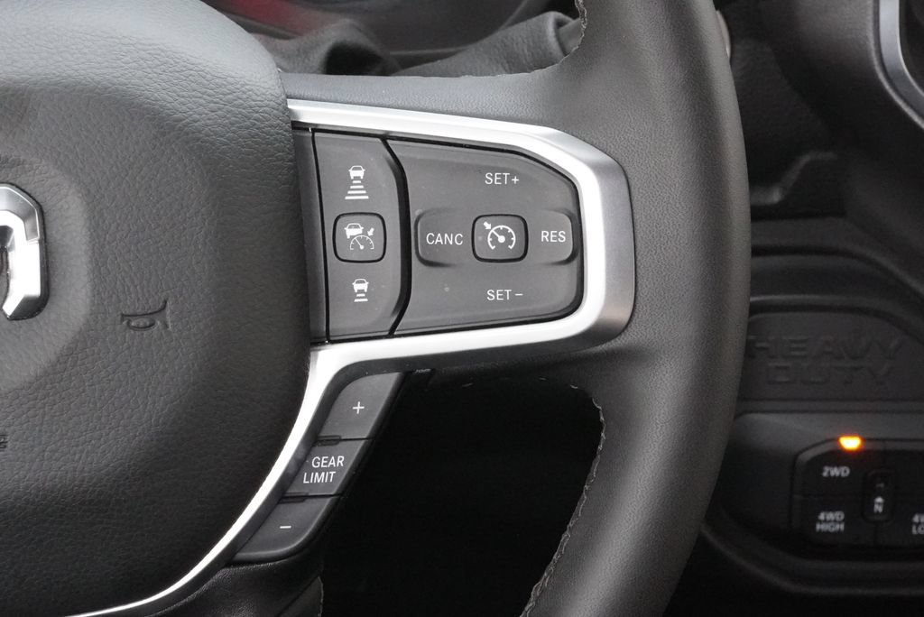 Used 2025 RAM 2500 Big Horn AWD/4WD image 21