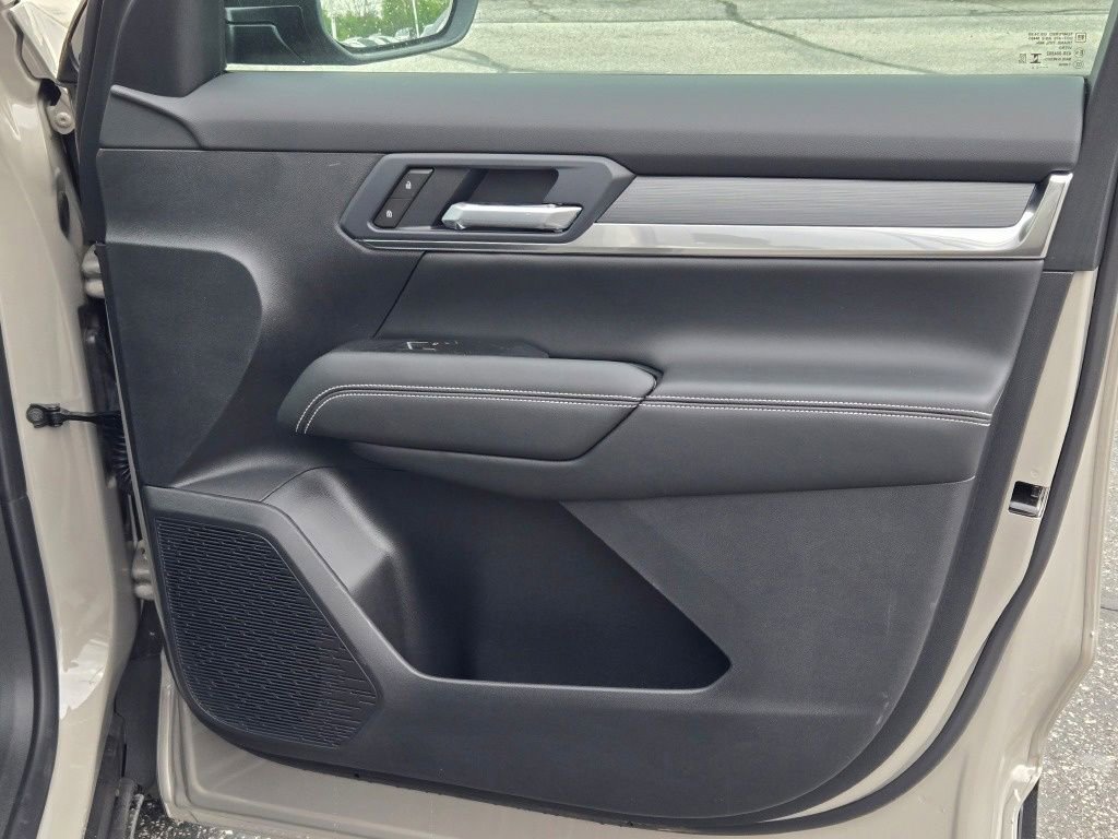 New 2026 GMC Terrain Elevation w/ Elevation Premium Package FWD image 14