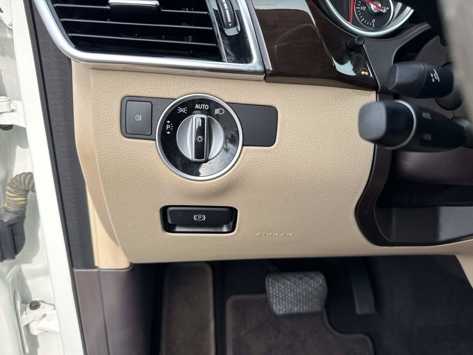 Used 2017 Mercedes-Benz GLE 350 image 33