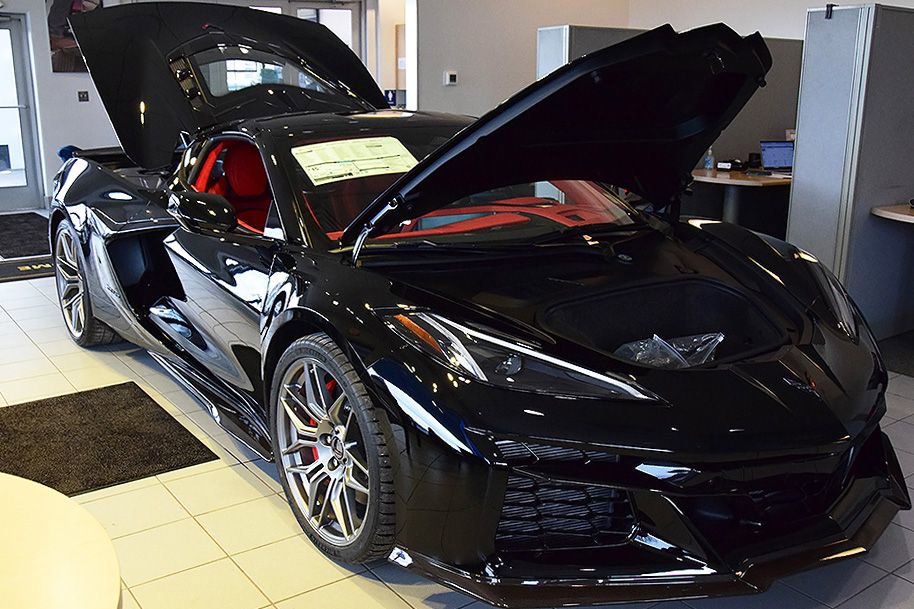 New 2026 Chevrolet Corvette Z06 RWD image 37