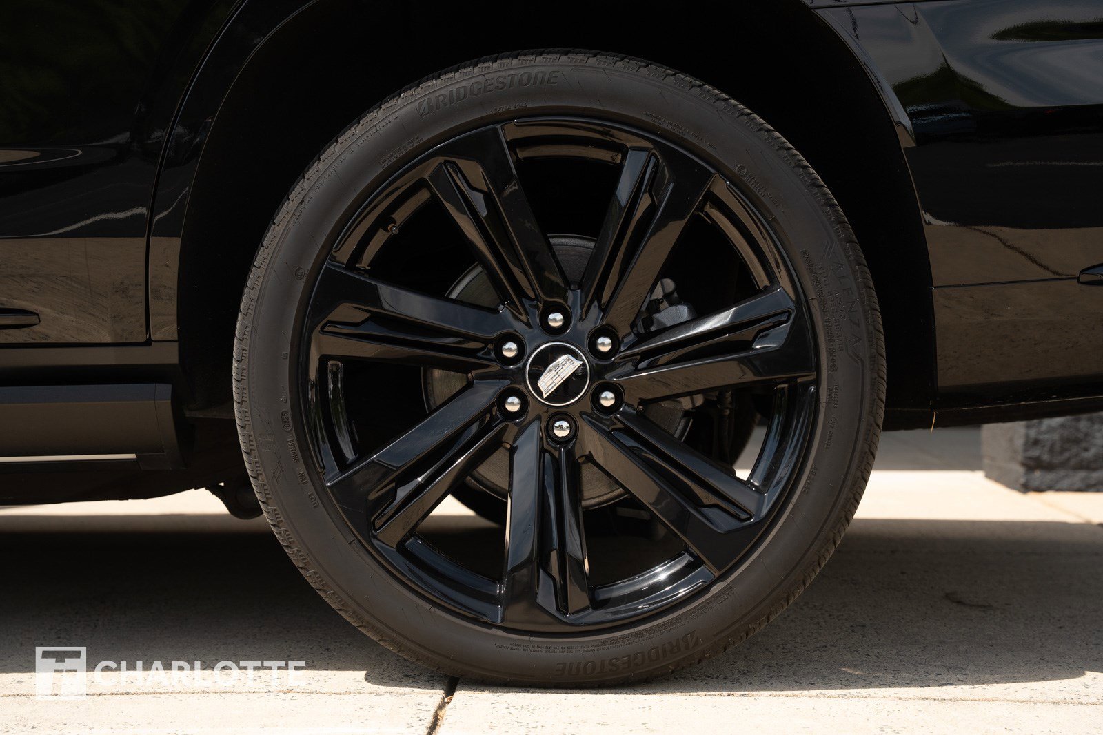 Used 2025 Cadillac Escalade Sport Platinum w/ LPO, Floor Liner Package AWD/4WD image 8