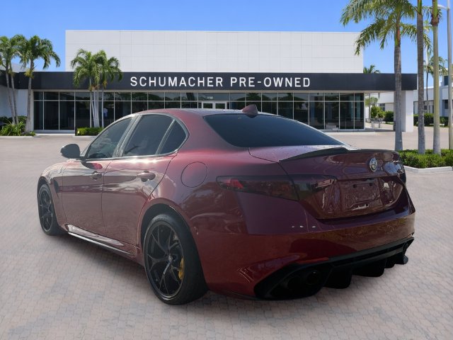 Used 2019 Alfa Romeo Giulia Quadrifoglio w/ Driver Assist Dynamic Package RWD image 5