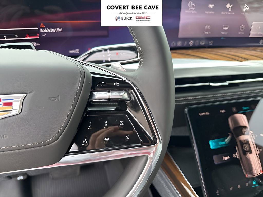 Used 2026 Cadillac Escalade Platinum Sport w/ LPO, Floor Liner Package image 36