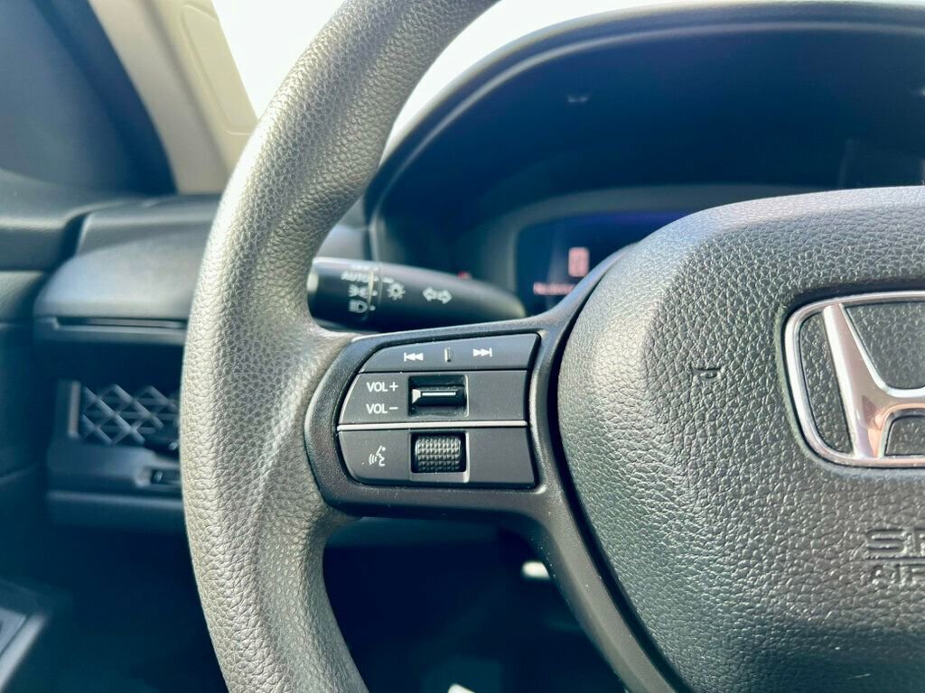 Used 2023 Honda Accord LX image 15