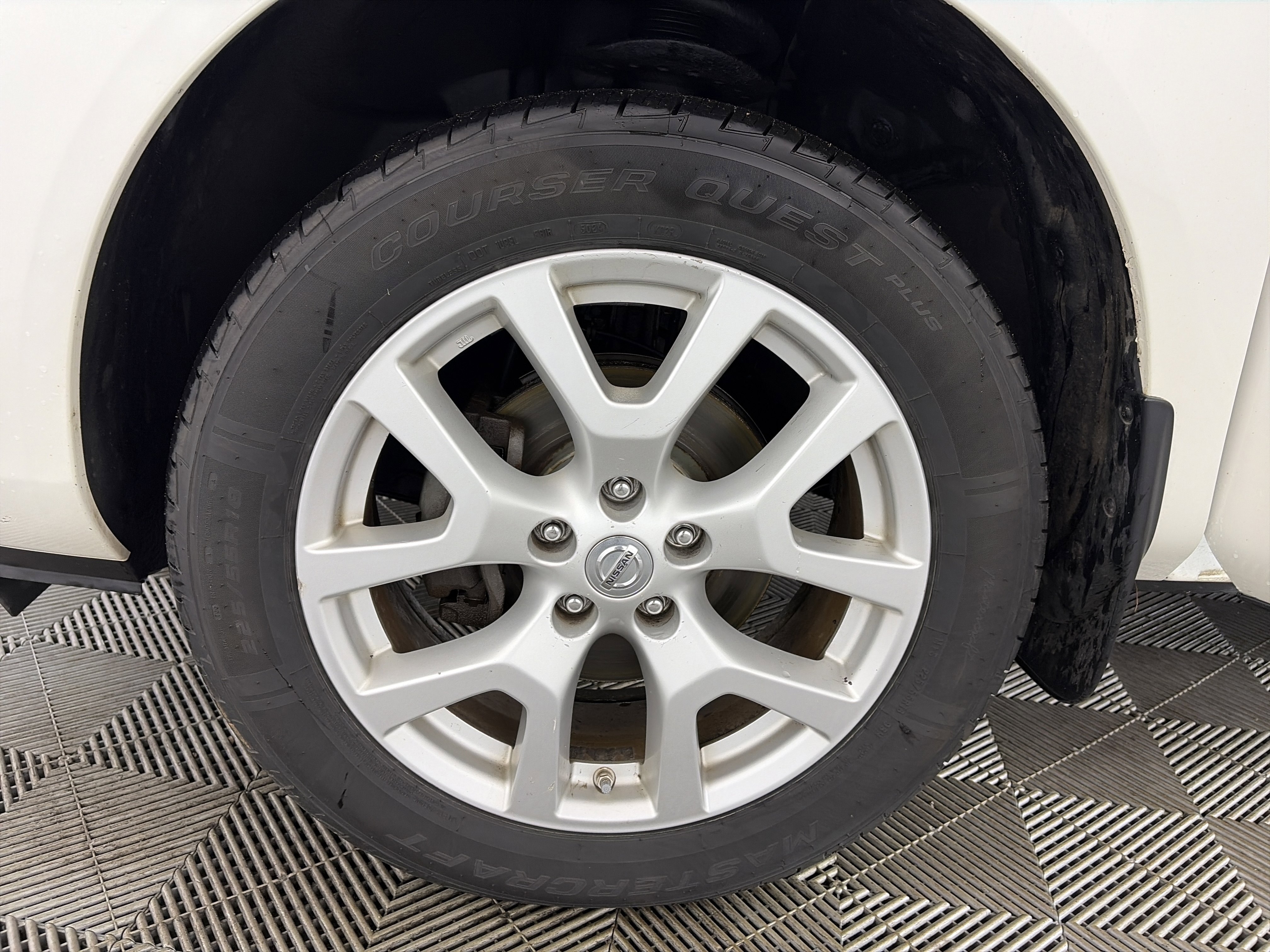 Used 2013 Nissan Rogue SL image 13