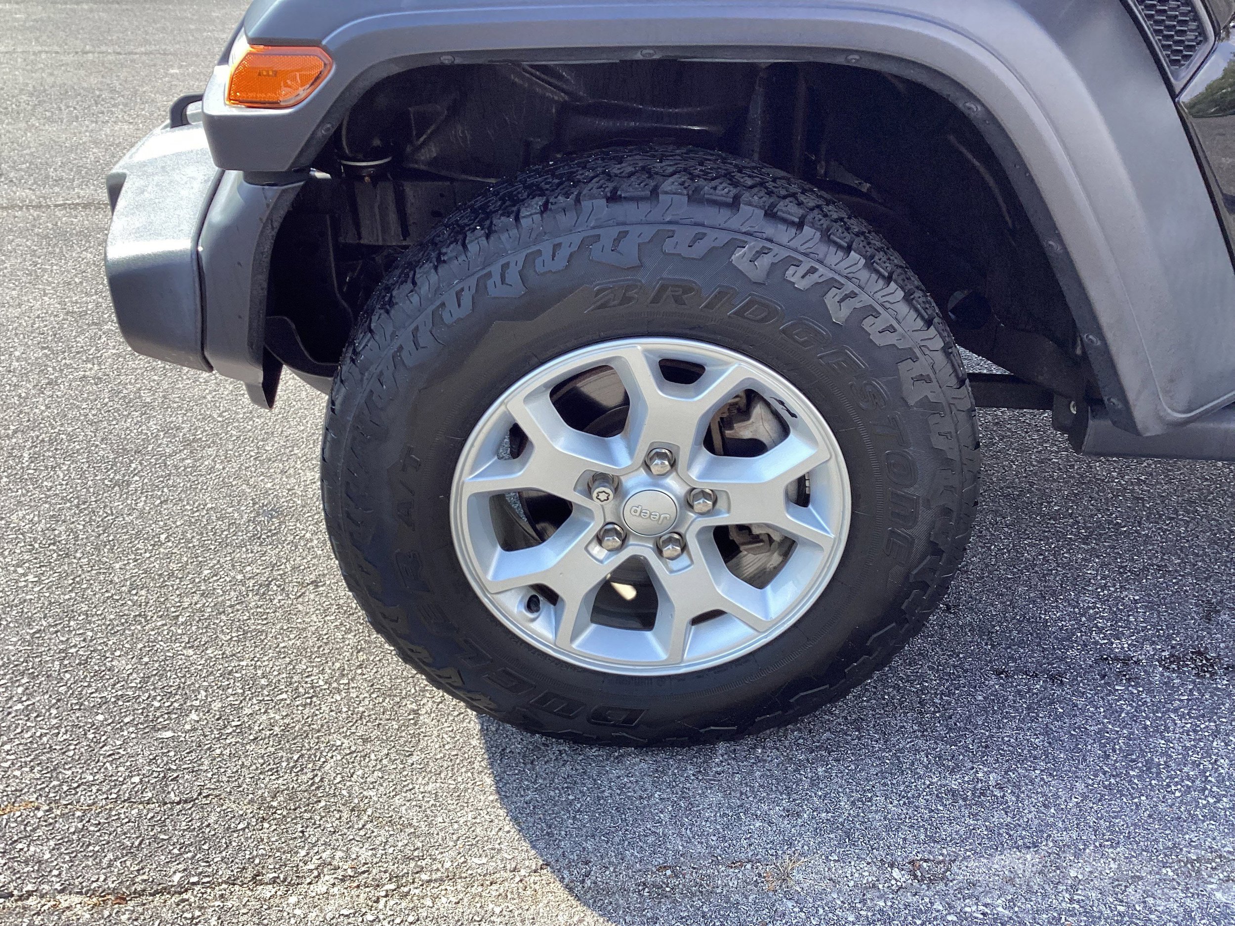 Used 2021 Jeep Wrangler Unlimited Sport AWD/4WD image 9