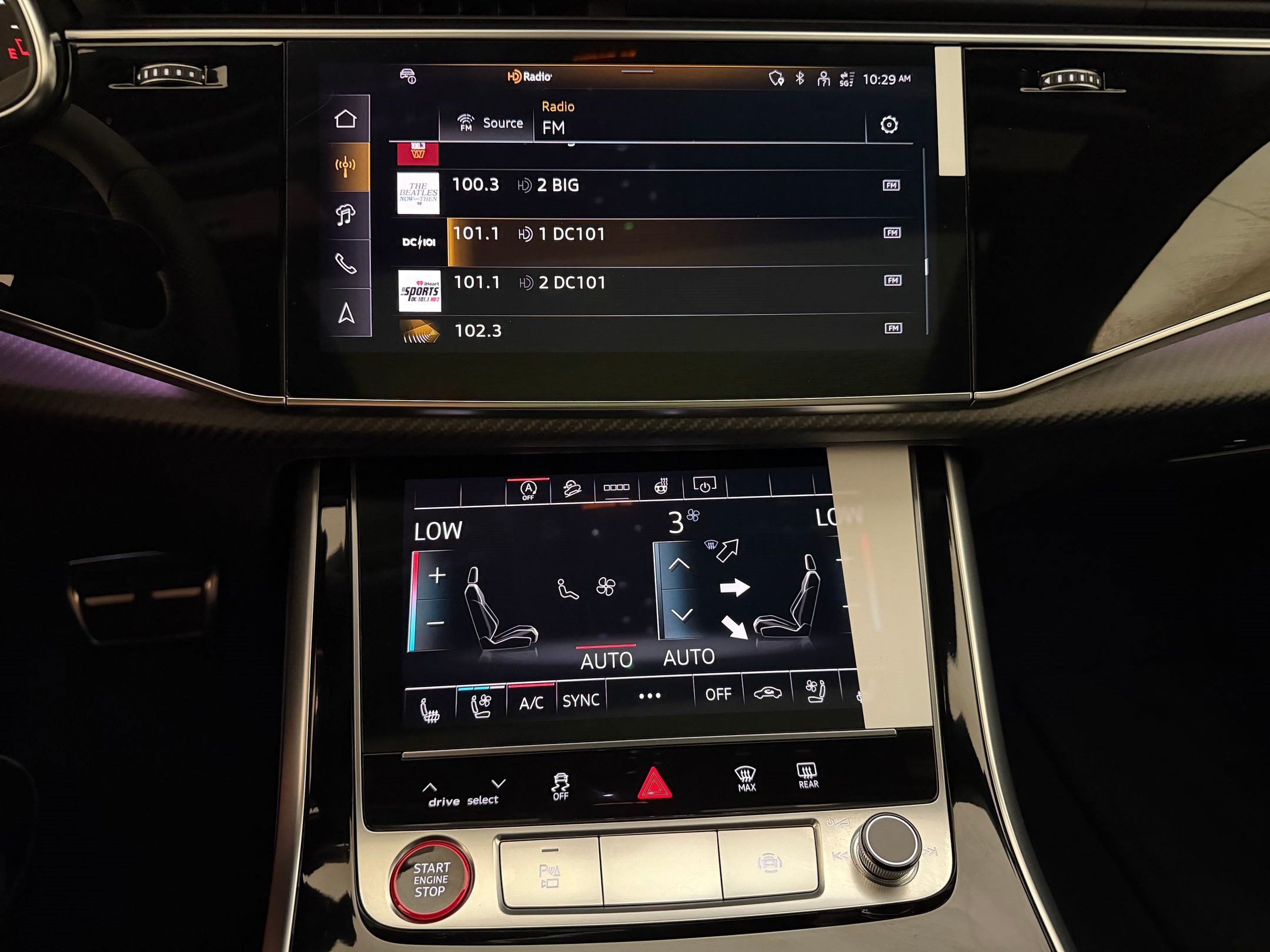 New 2026 Audi SQ7 Premium Plus AWD/4WD image 24