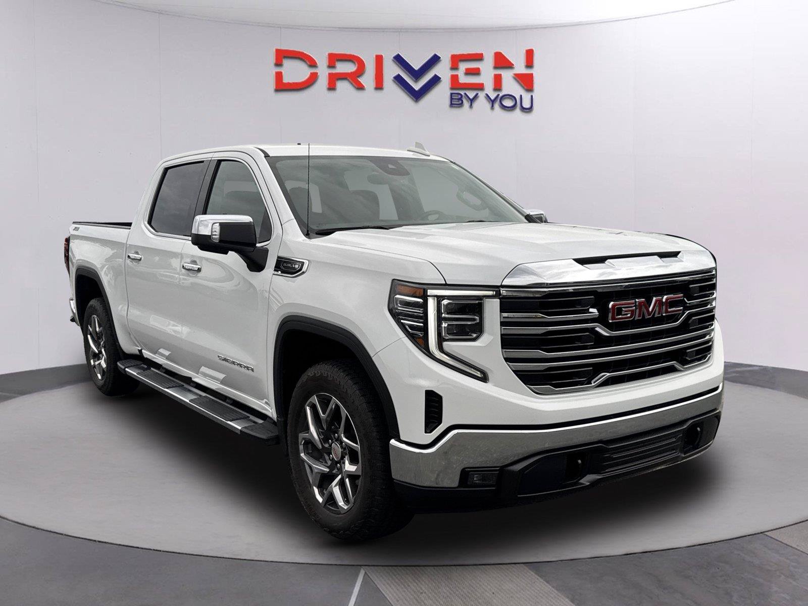 Used 2024 GMC Sierra 1500 SLT w/ SLT Premium Package