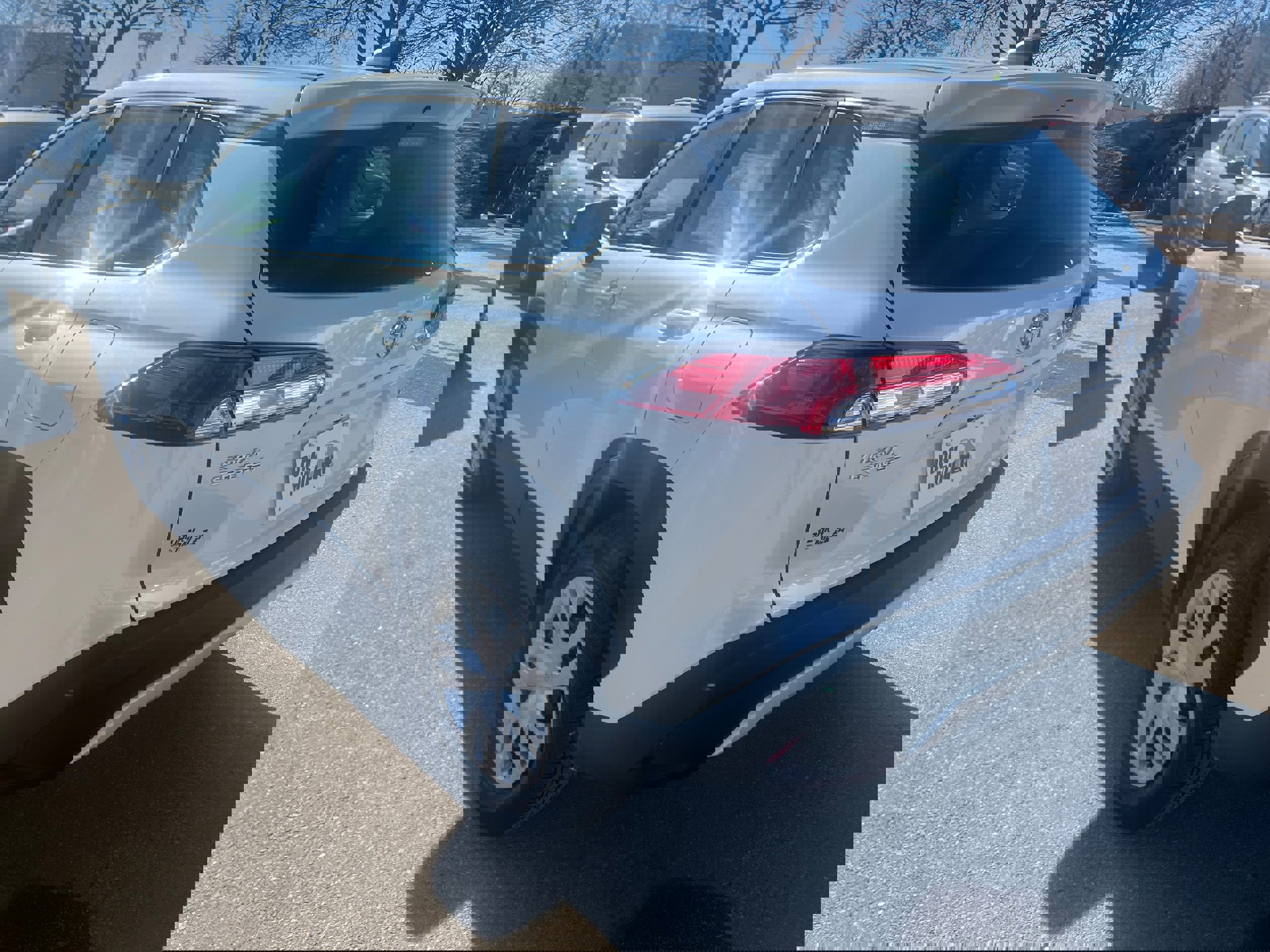 Used 2023 Toyota Corolla Cross L image 5