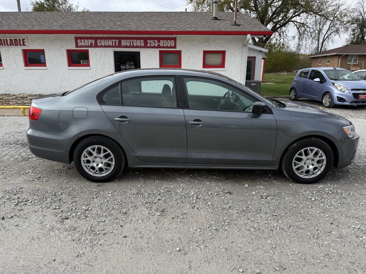 Used 2014 Volkswagen Jetta S image 2