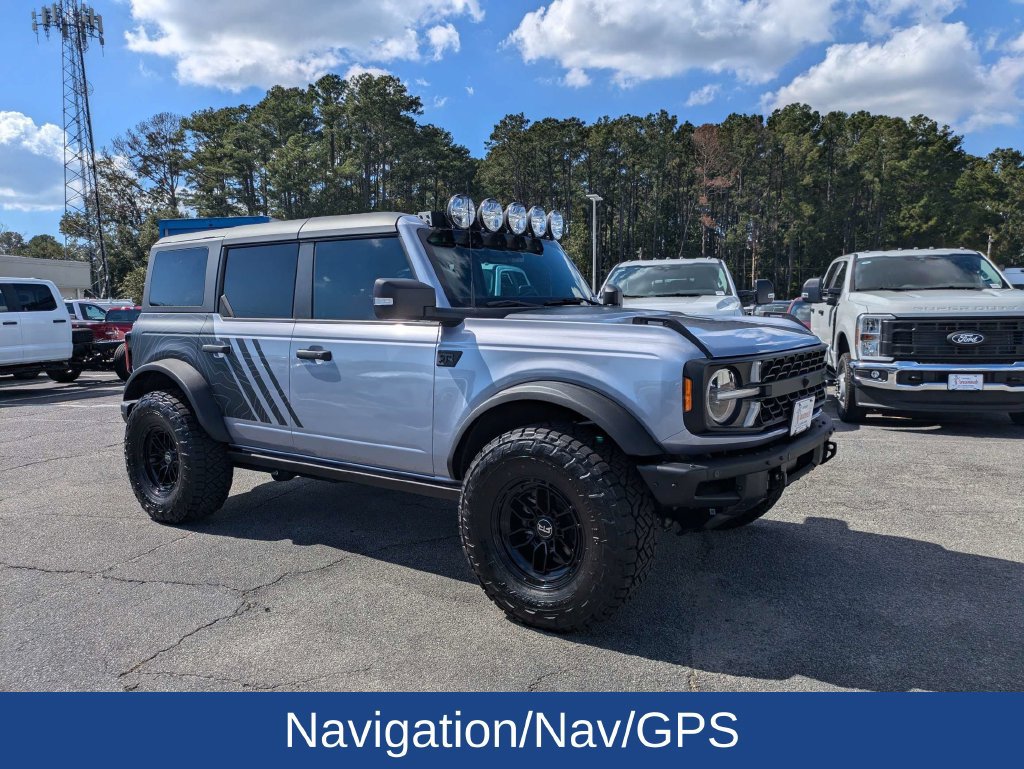 Certified 2025 Ford Bronco Badlands AWD/4WD image 2