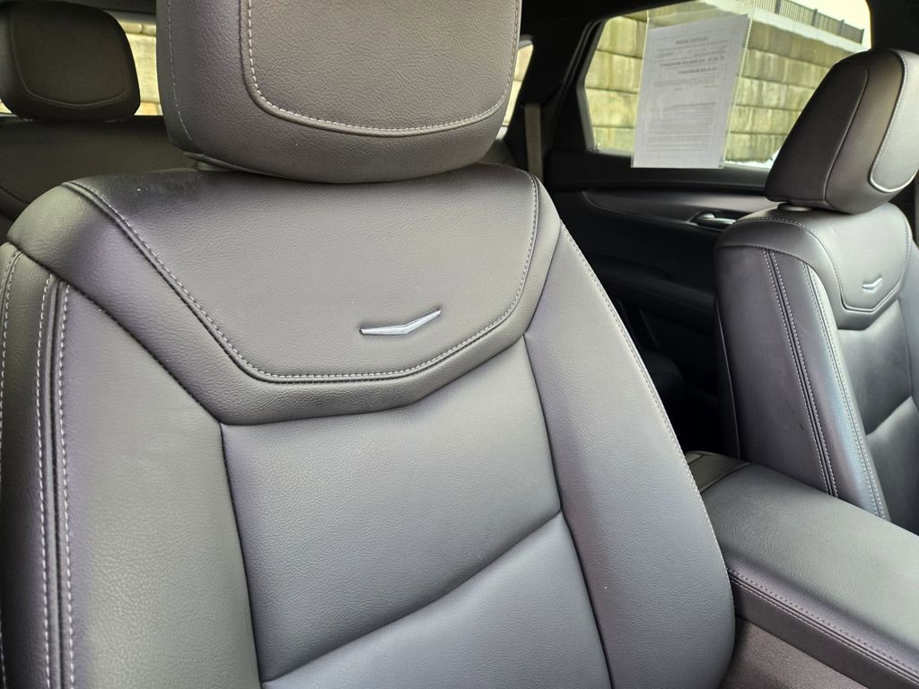 Used 2022 Cadillac XT5 Luxury image 37
