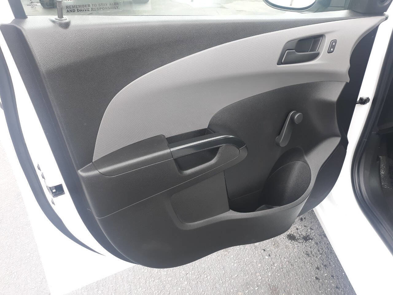 Used 2017 Chevrolet Sonic LT image 13