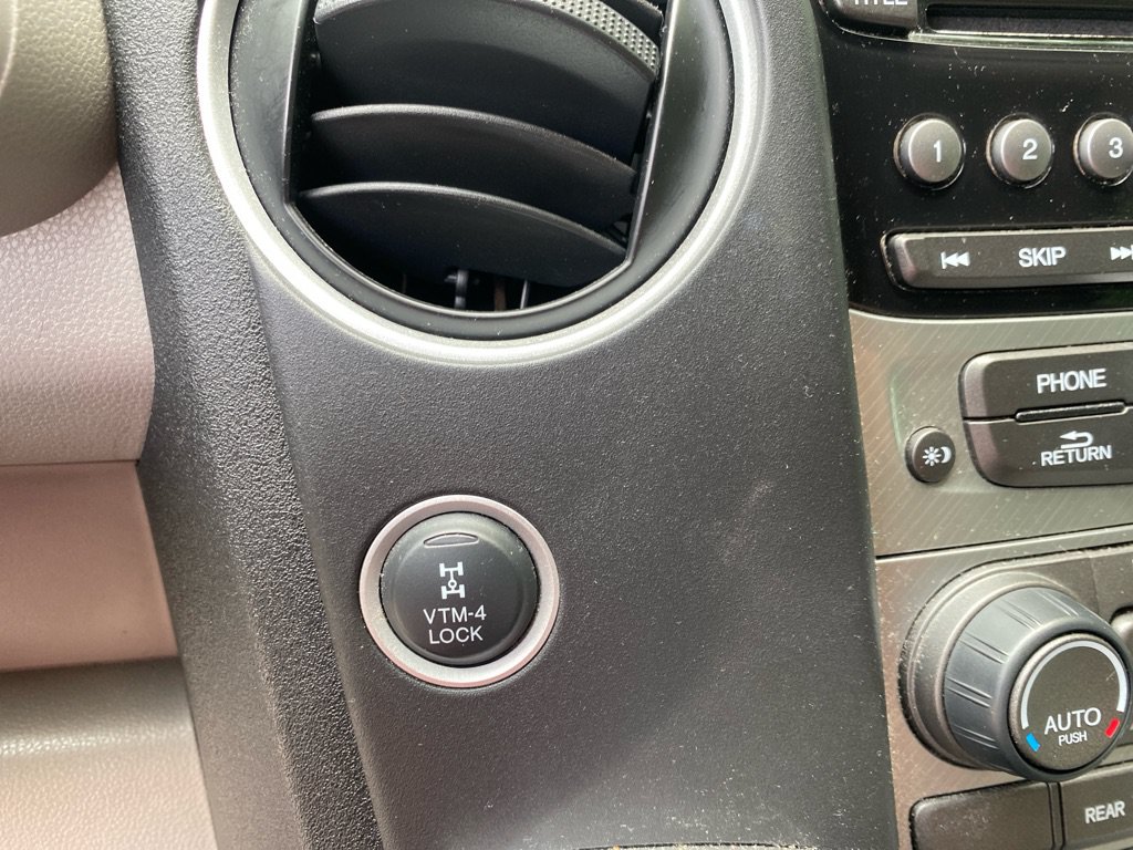 Used 2015 Honda Pilot LX image 16