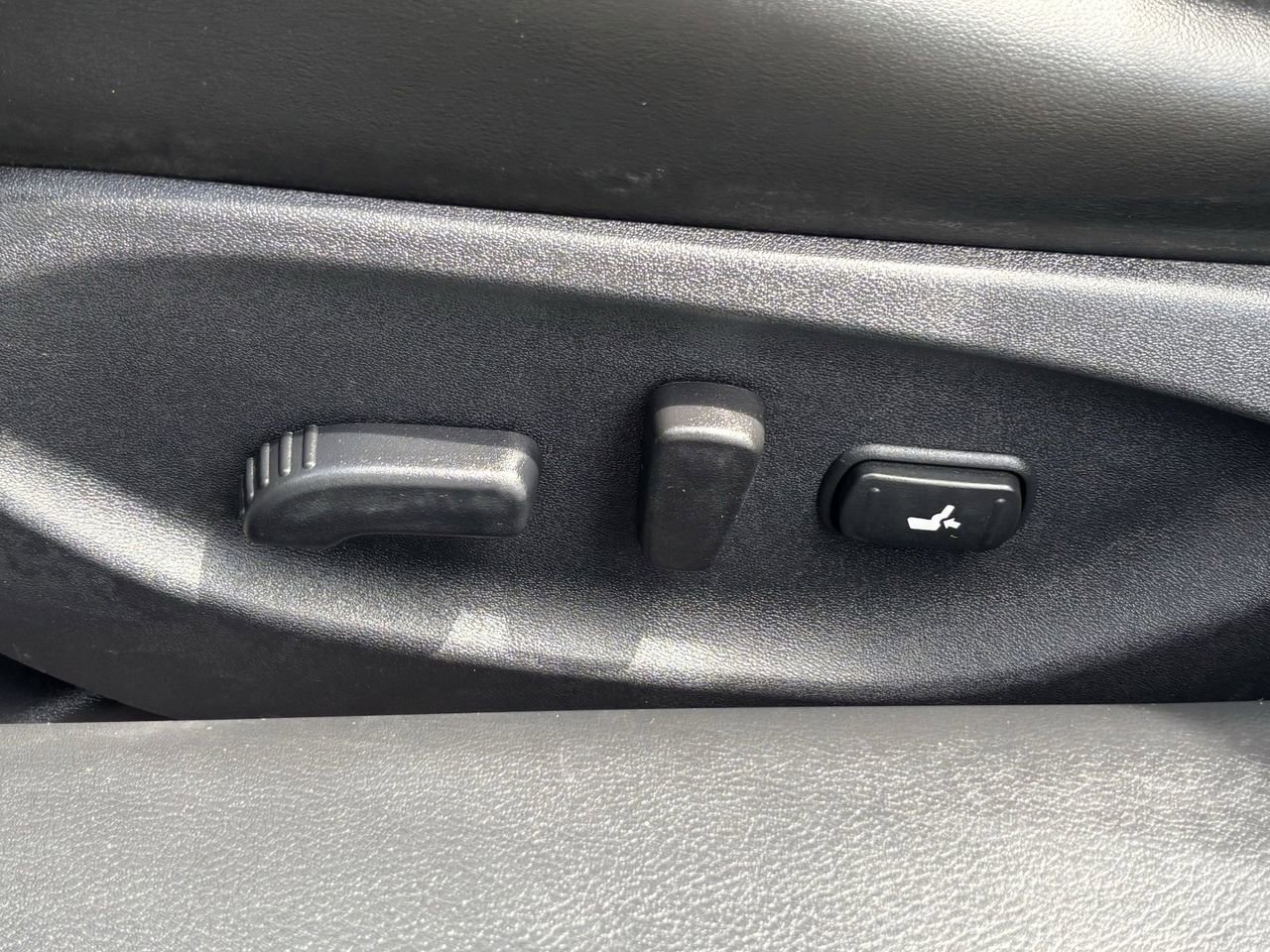 Certified 2023 INFINITI Q50 Luxe w/ Cargo Package image 22