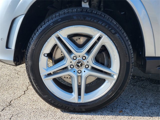 Used 2022 Mercedes-Benz GLS 450 4MATIC image 10