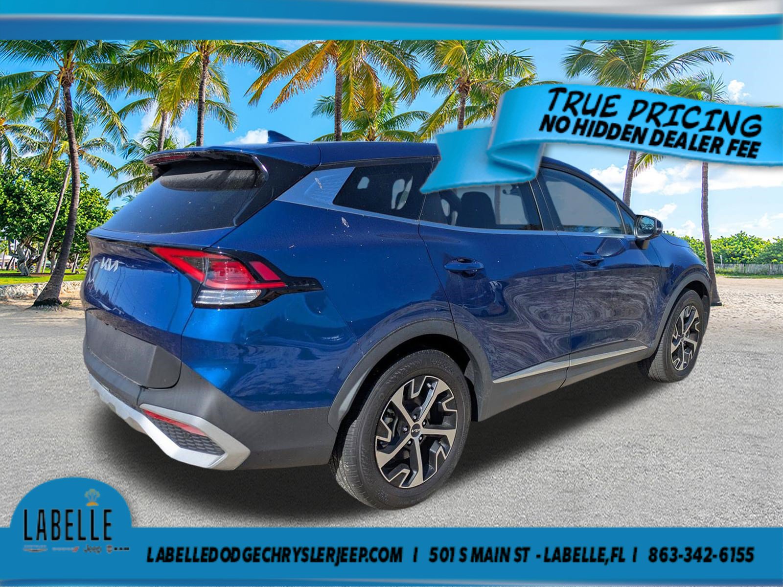 Used 2024 Kia Sportage EX FWD image 4