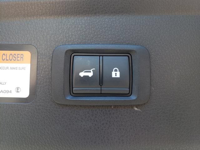 Used 2024 Mitsubishi Eclipse Cross SE AWD/4WD image 10