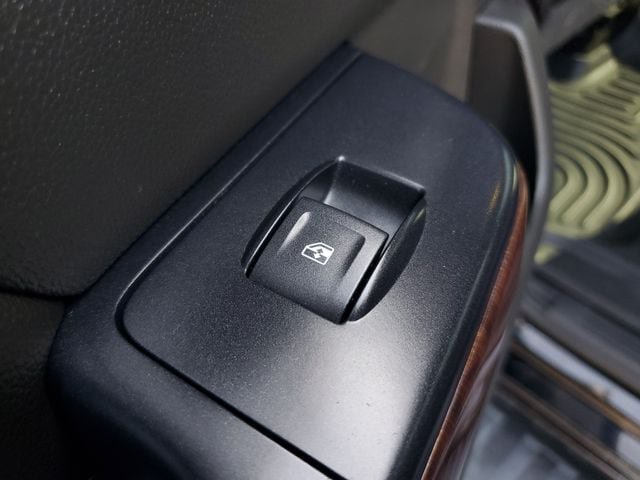 Used 2017 GMC Sierra 1500 SLT RWD image 16