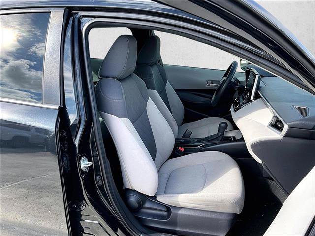 Used 2020 Toyota Corolla LE FWD image 9