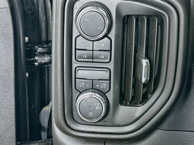 Used 2024 GMC Sierra 1500 Pro w/ Graphite Edition AWD/4WD image 10