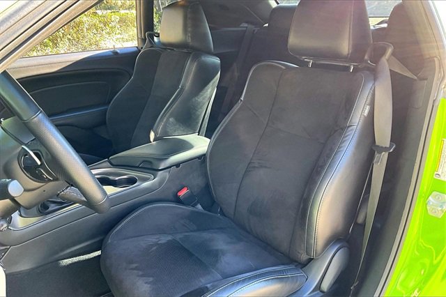 Used 2023 Dodge Challenger R/T w/ Plus Package image 17