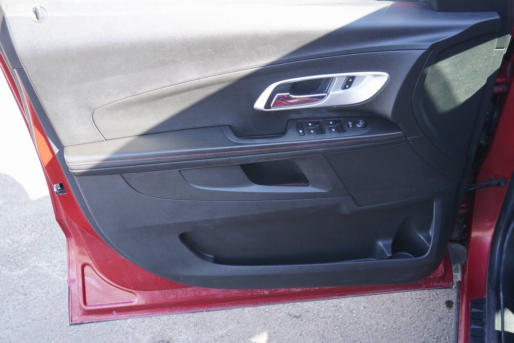 Used 2014 Chevrolet Equinox LT w/ Driver Convenience Package image 9