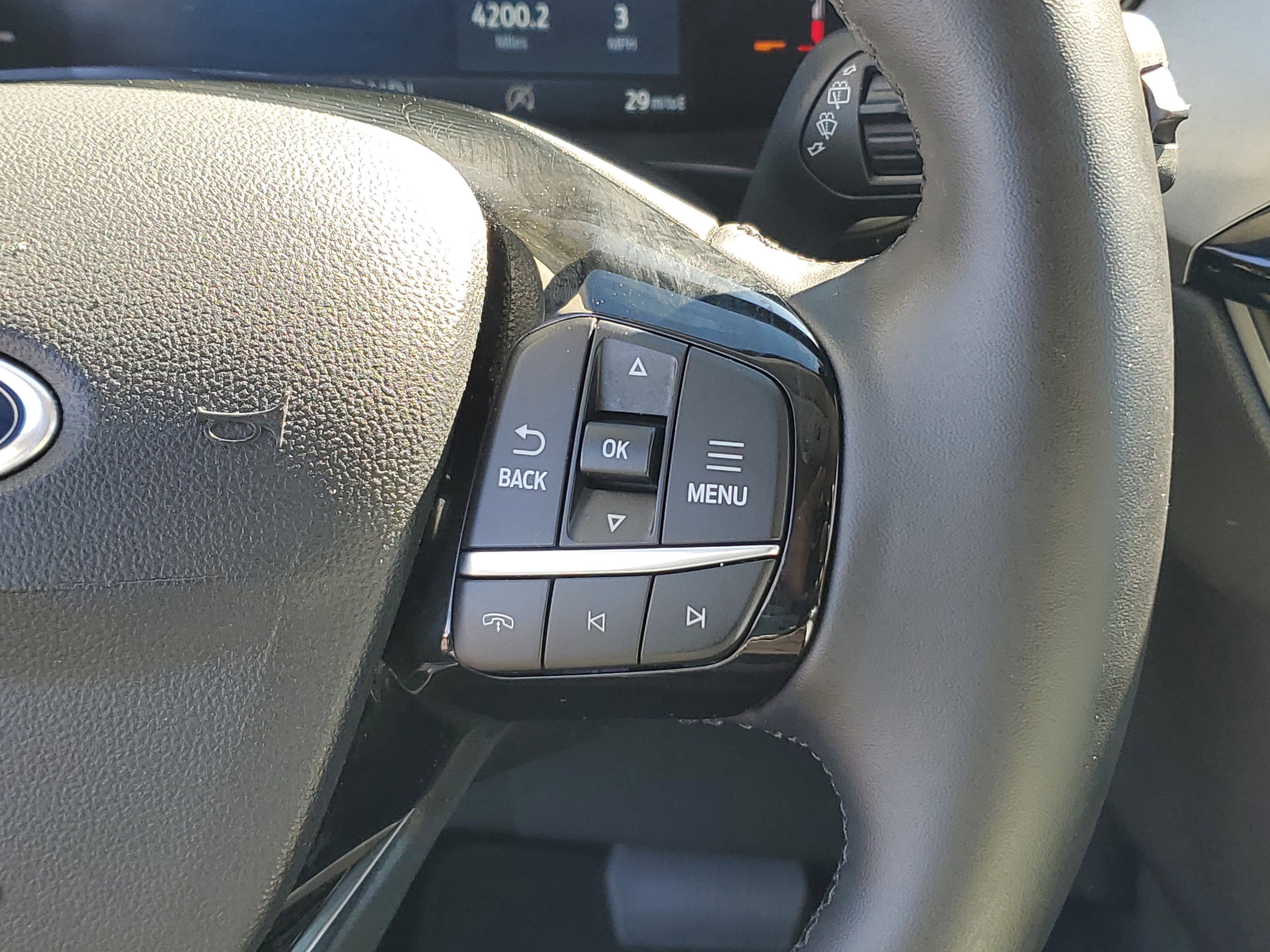 Used 2024 Ford Escape Active w/ Cold Weather Package image 27