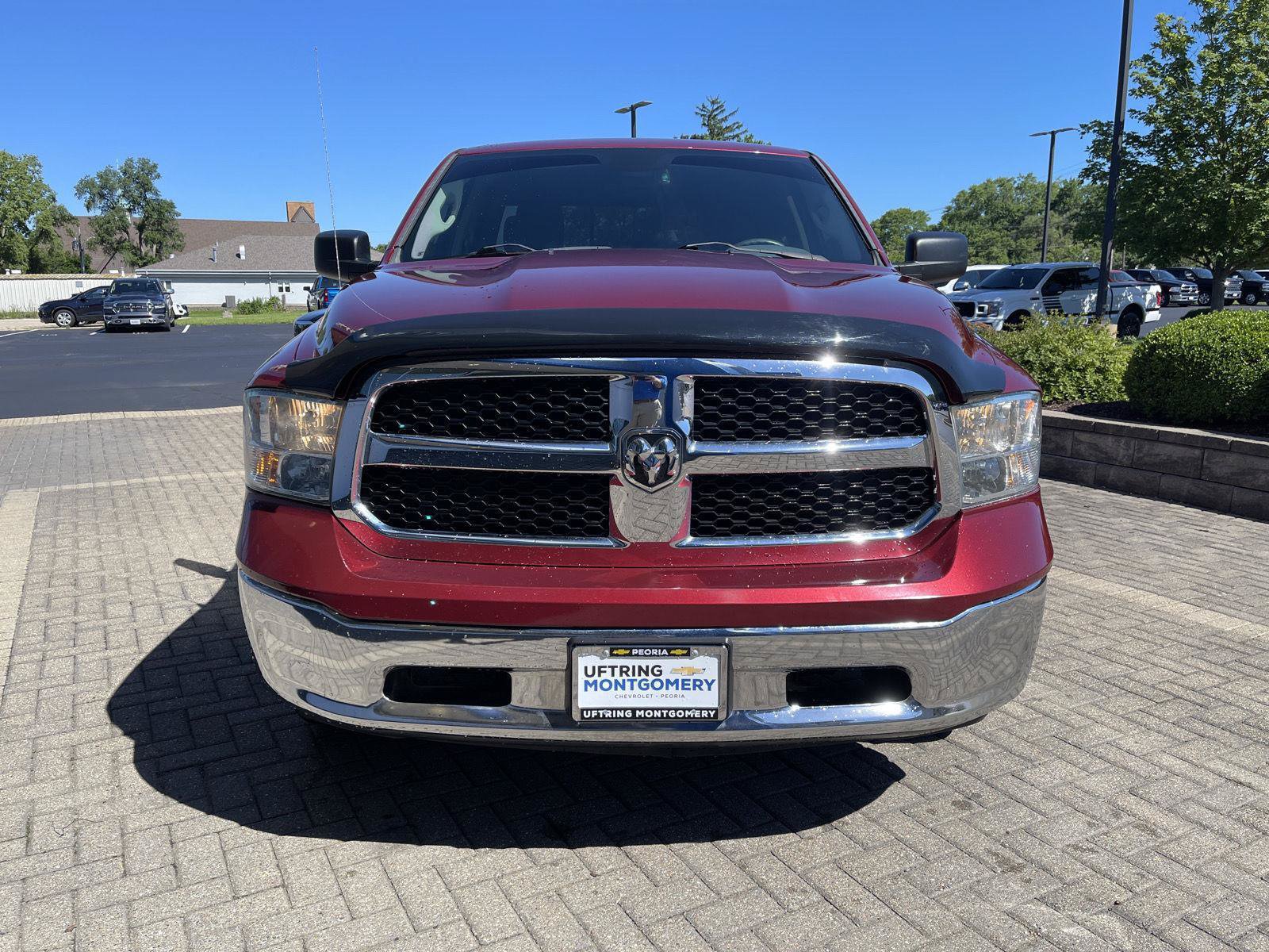 Used 2015 RAM 1500 Classic SLT AWD/4WD image 8