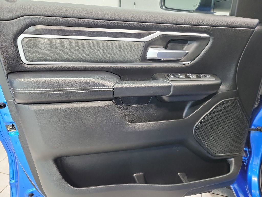 Used 2022 RAM 1500 Big Horn AWD/4WD image 38