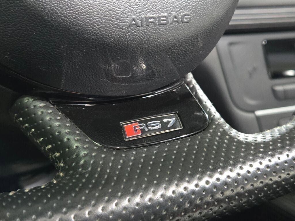 Used 2017 Audi RS 7 Prestige image 36