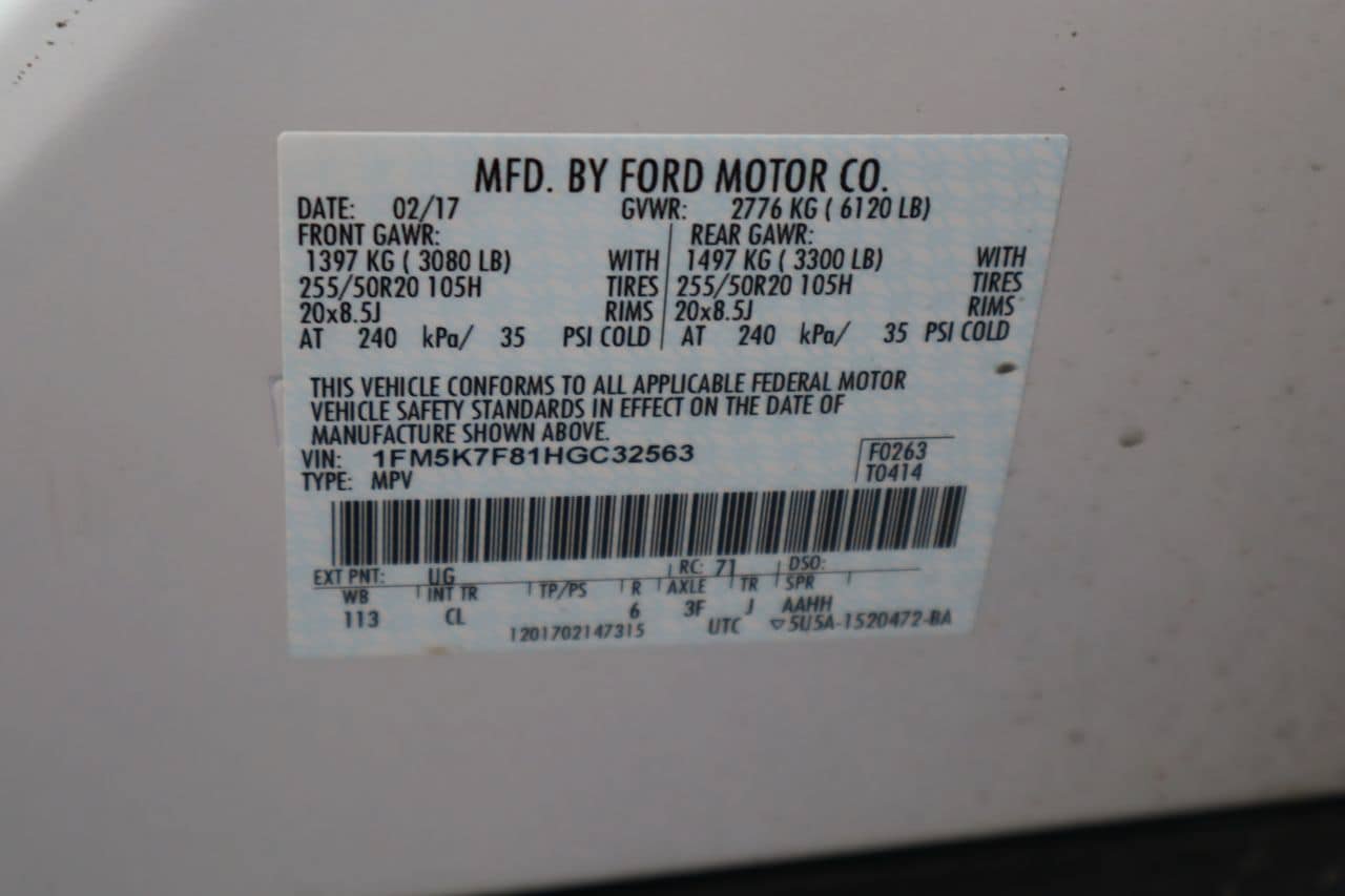 Used 2017 Ford Explorer Limited w/ Equipment Group 301A FWD image 32