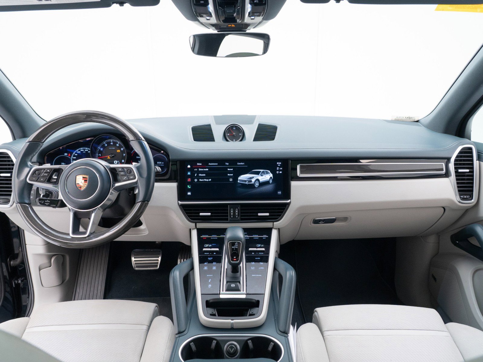 Certified 2022 Porsche Cayenne S Platinum image 18