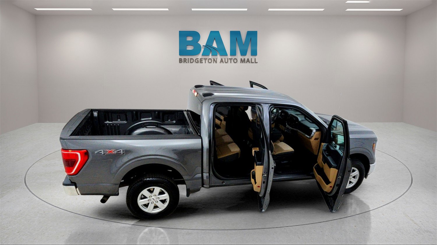 Used 2023 Ford F150 XLT image 35