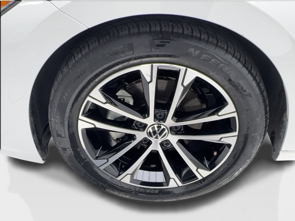 Used 2024 Volkswagen Jetta Sport FWD image 12