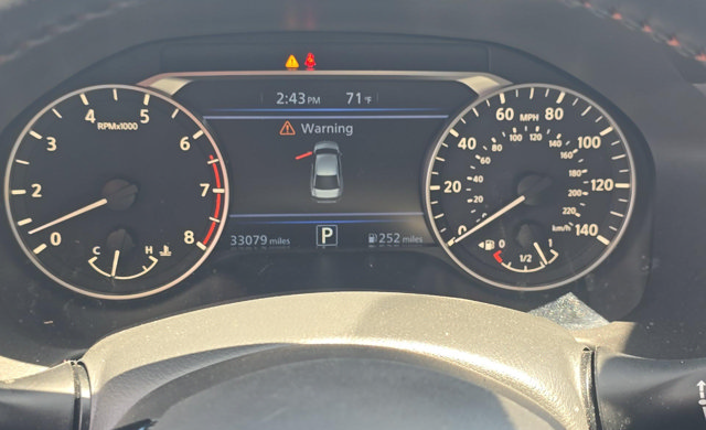Used 2023 Nissan Altima 2.5 SR AWD/4WD image 13
