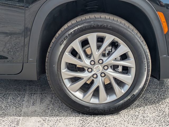 Certified 2025 Buick Enclave Preferred image 12