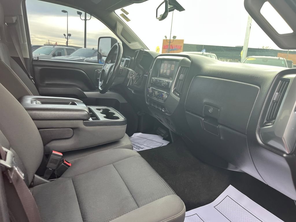 Used 2016 Chevrolet Silverado 2500 LT w/ LT Convenience Package image 28