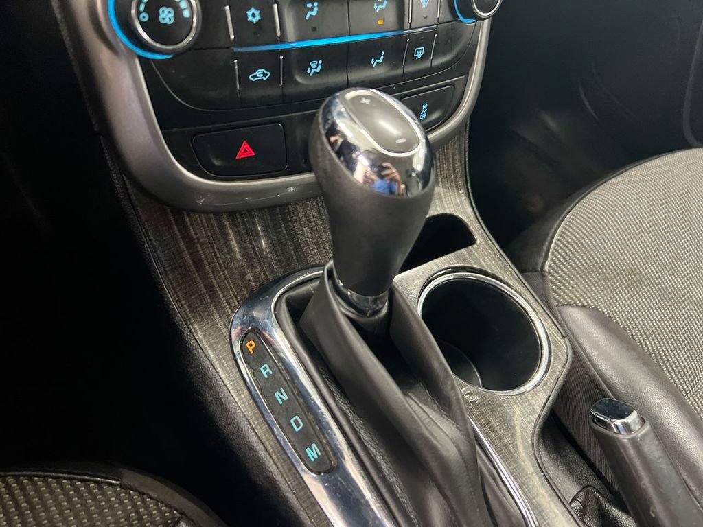 Used 2015 Chevrolet Malibu LT FWD image 15