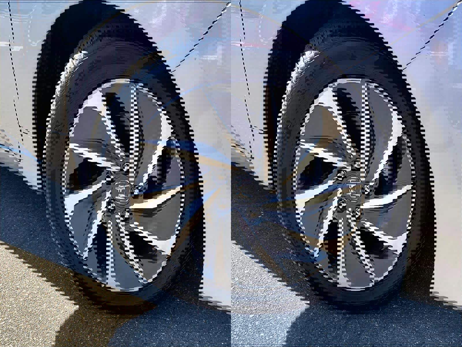 Used 2020 Honda Insight Touring image 11