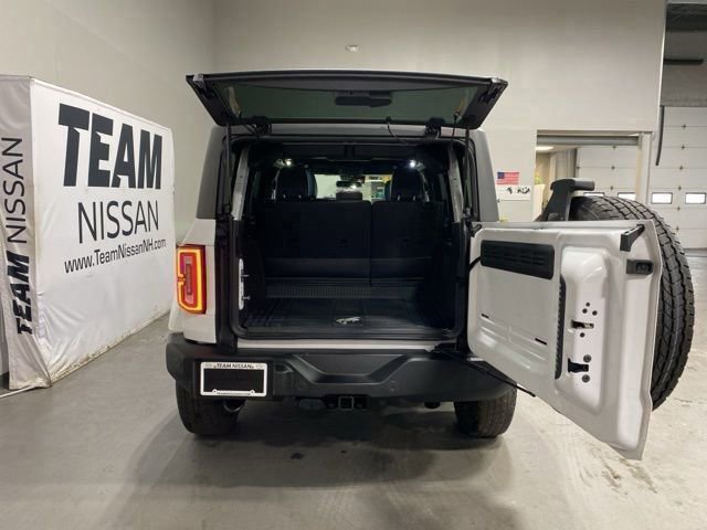 Used 2022 Ford Bronco Outer Banks image 6