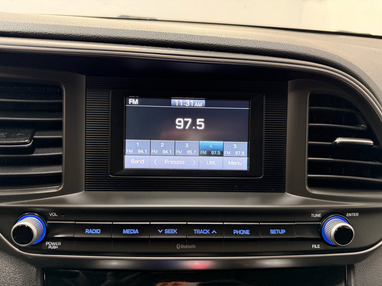 Used 2019 Hyundai Elantra SE w/ Cargo Package image 21