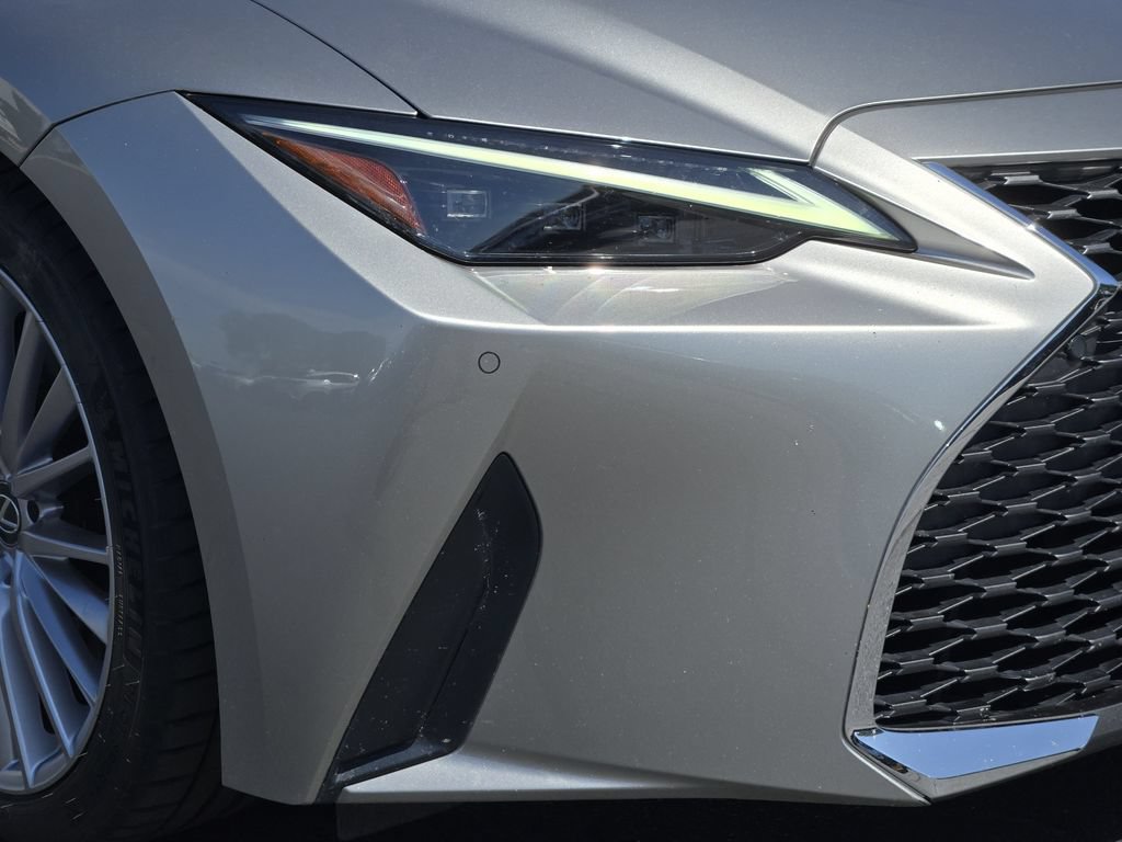 Used 2022 Lexus IS 300 w/ Premium Package RWD image 9