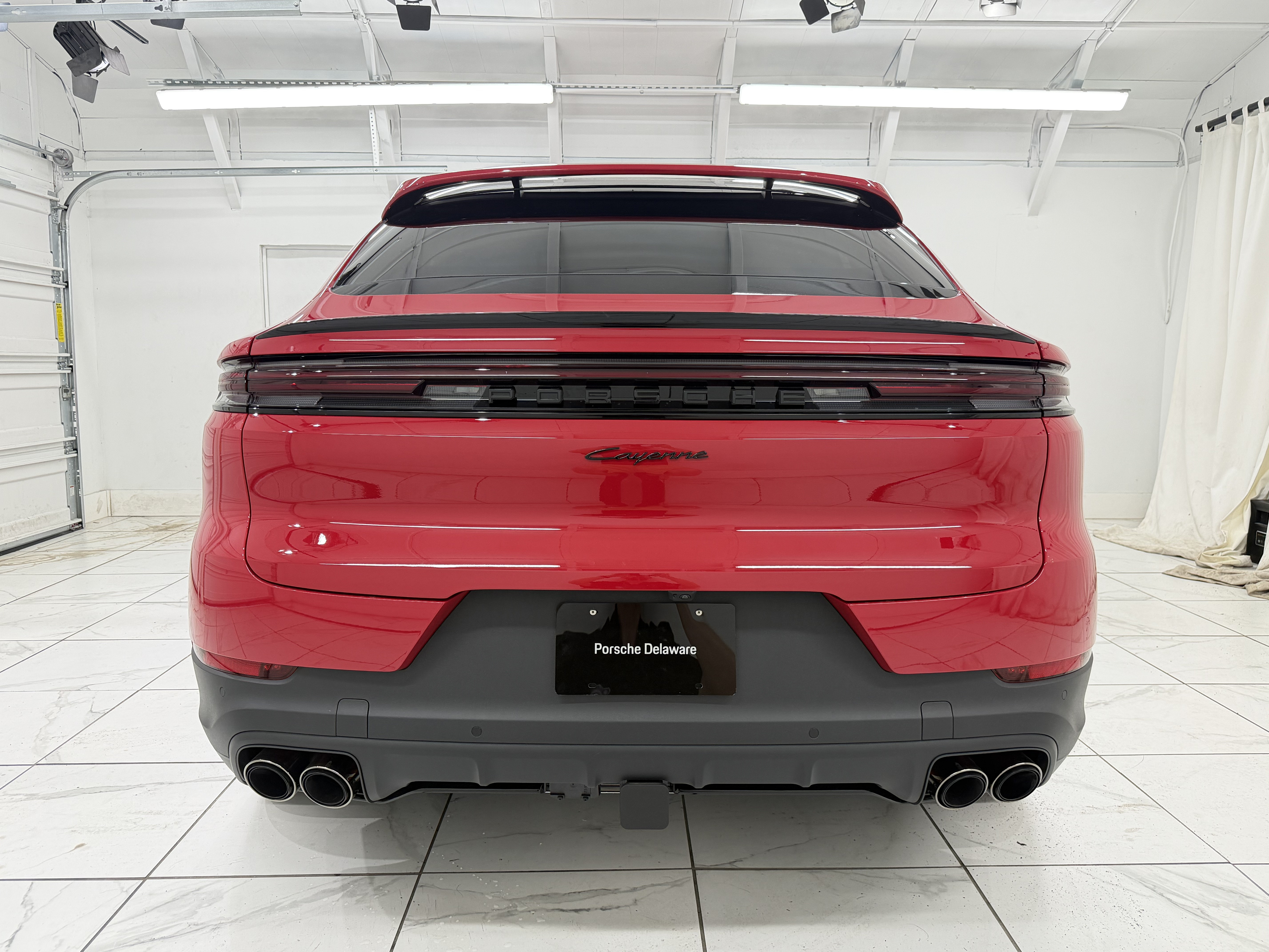 New 2026 Porsche Cayenne Coupe AWD/4WD image 13